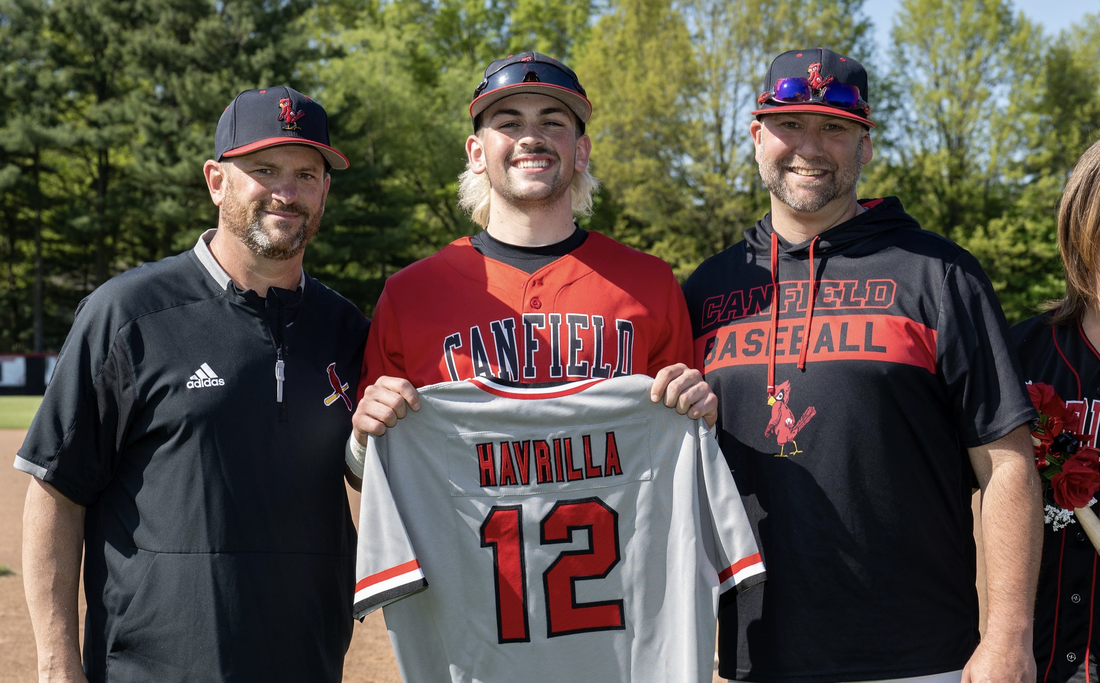 Hoover, Louisville baseball teams work way to OHSAA regional tourney