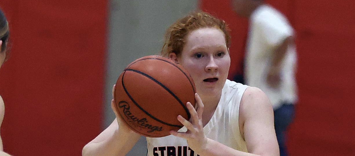ADAMS GIVES STRUTHERS A LAST MINUTE WIN - Your Sports Network