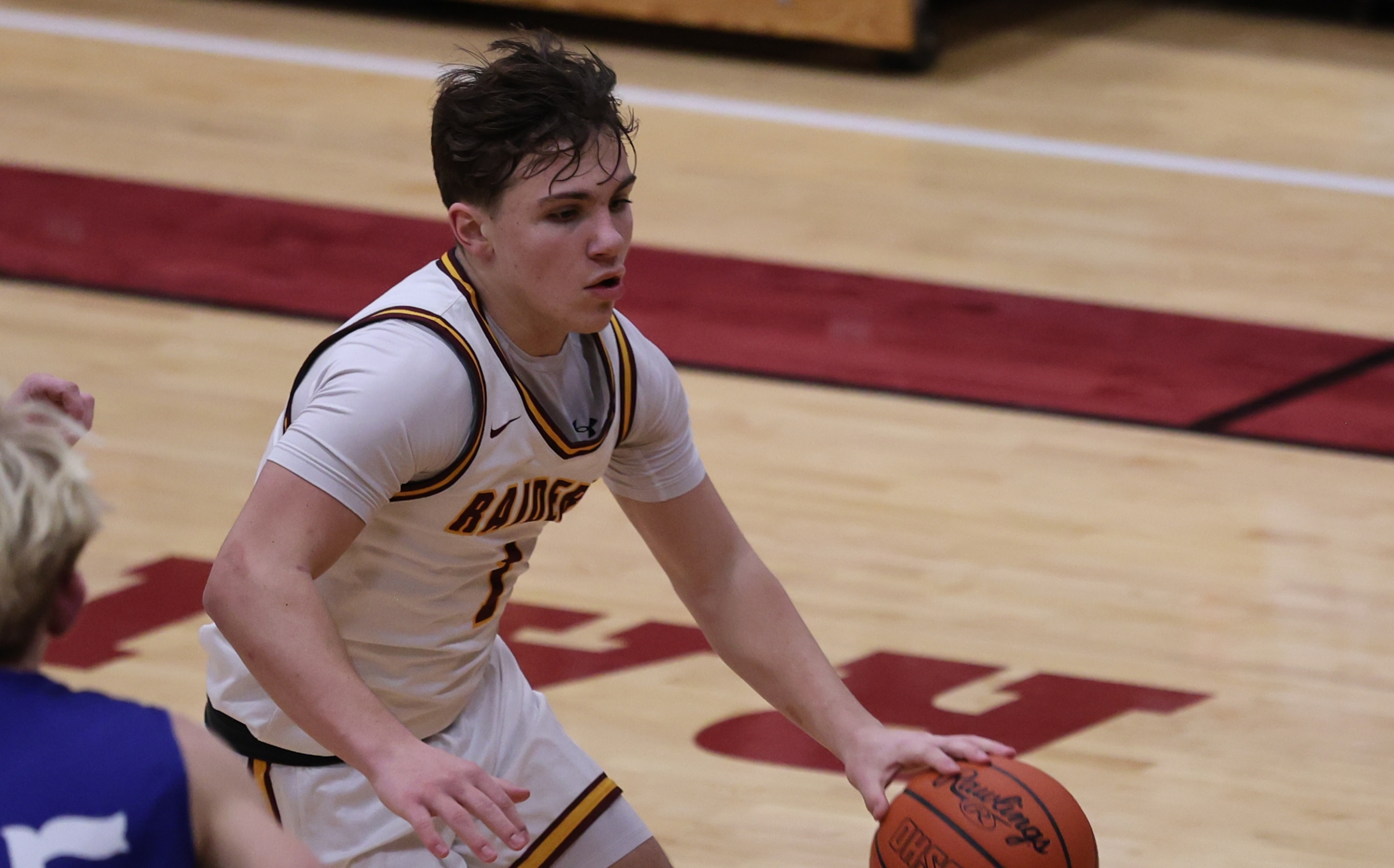 RAIDERS PROVE SHARING IS CARING AGAINST STRUTHERS - Your Sports Network